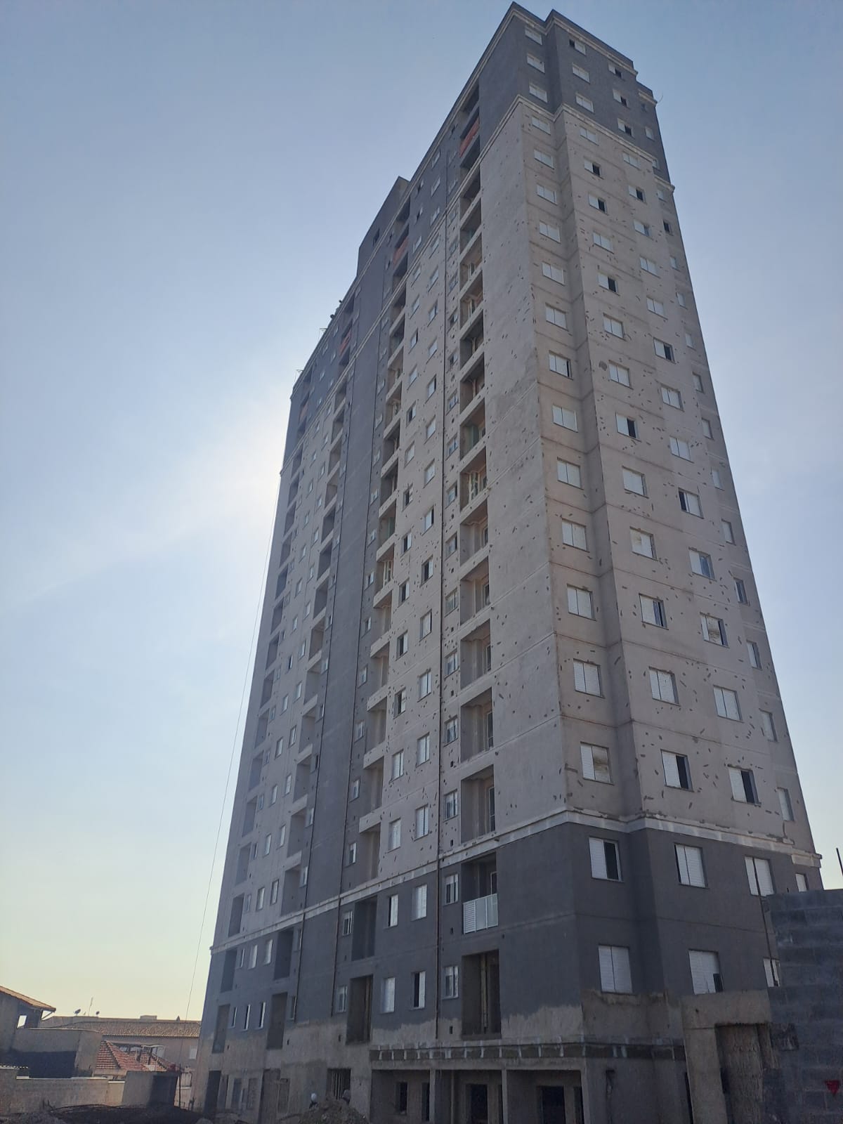 Obra do Easy São Vicente em Abril 2025
