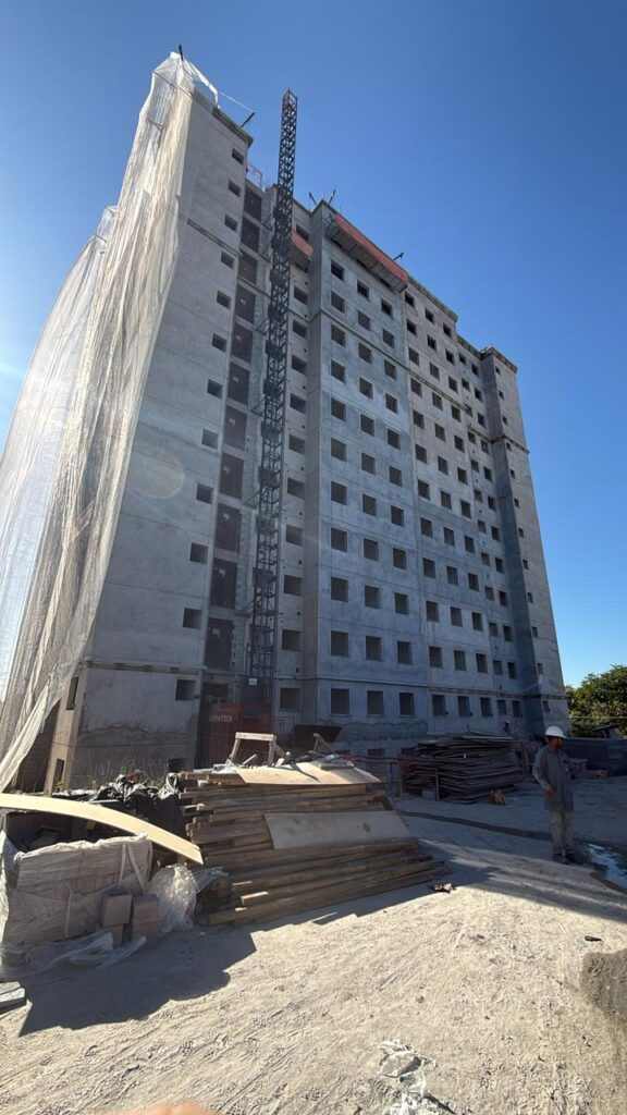 Obra do Modena MBigucci em Abril 2026