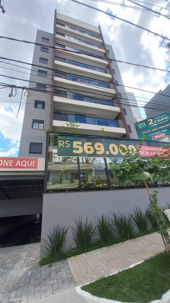 Obra do Vert MBigucci em Dezembro 2023