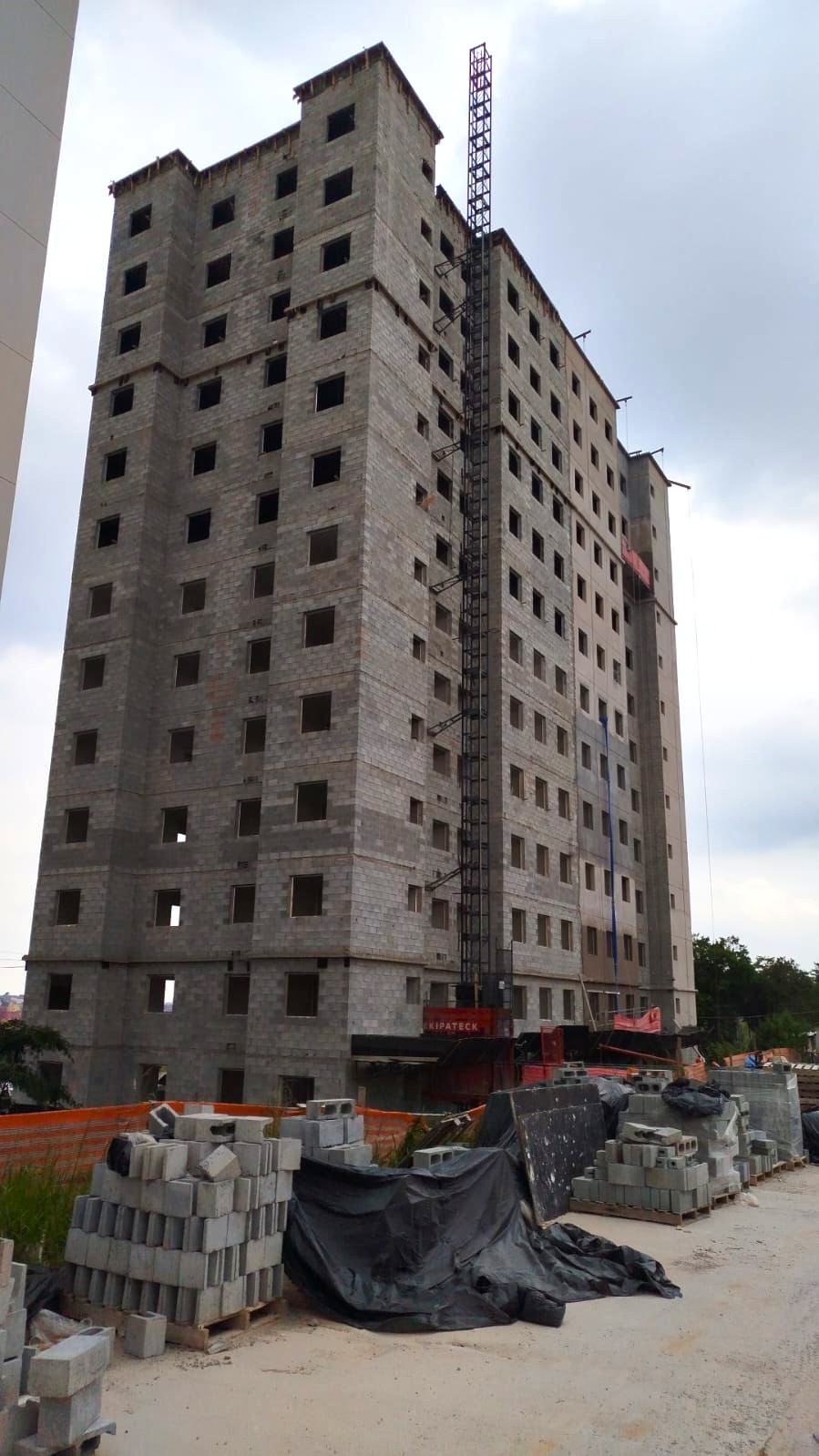 Obra do Modena MBigucci em Fevereiro 2026
