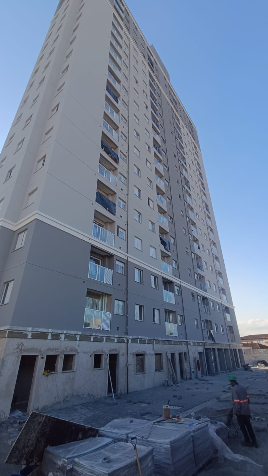 Obra do Easy São Vicente em Junho 2025