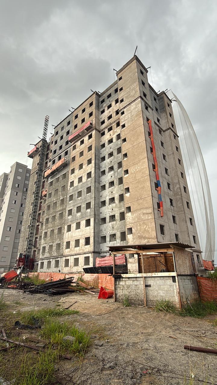 Obra do Modena MBigucci em Março 2026