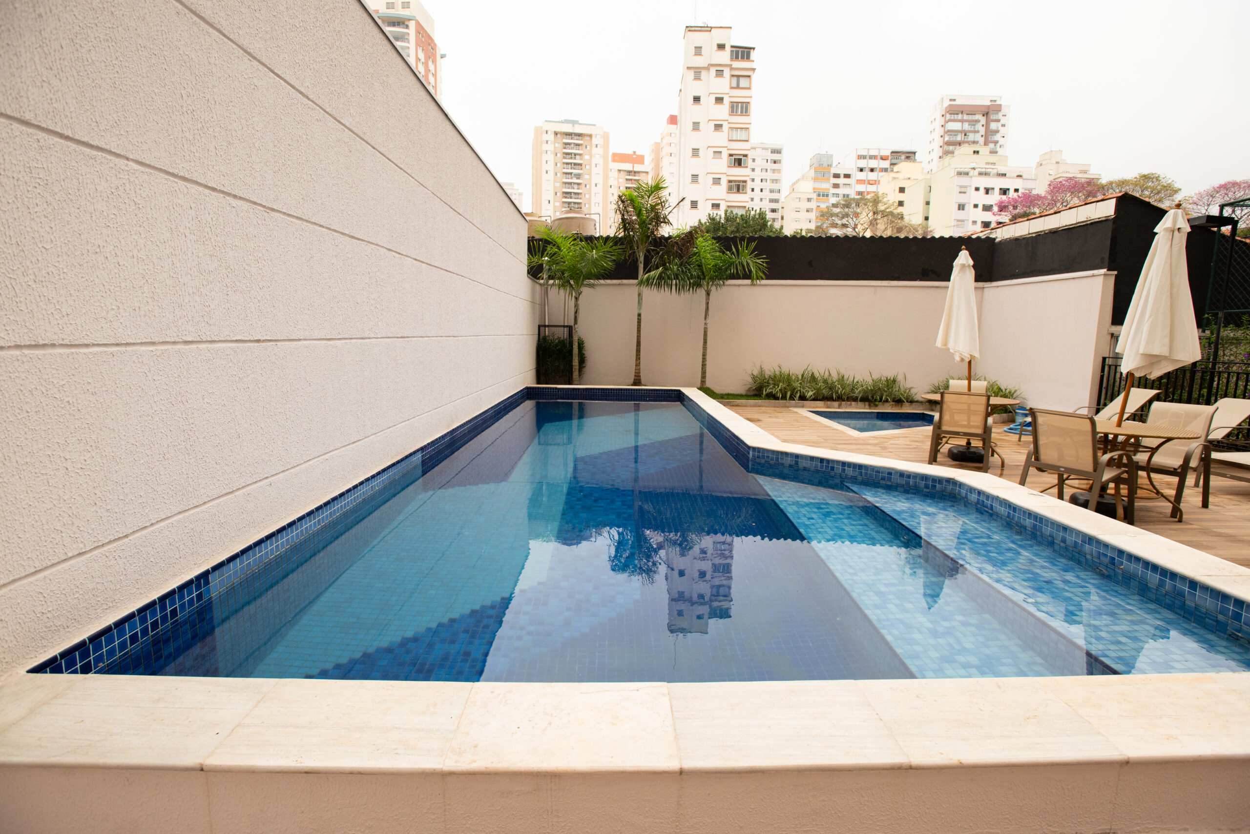 PISCINAS ADULTO E INFANTIL