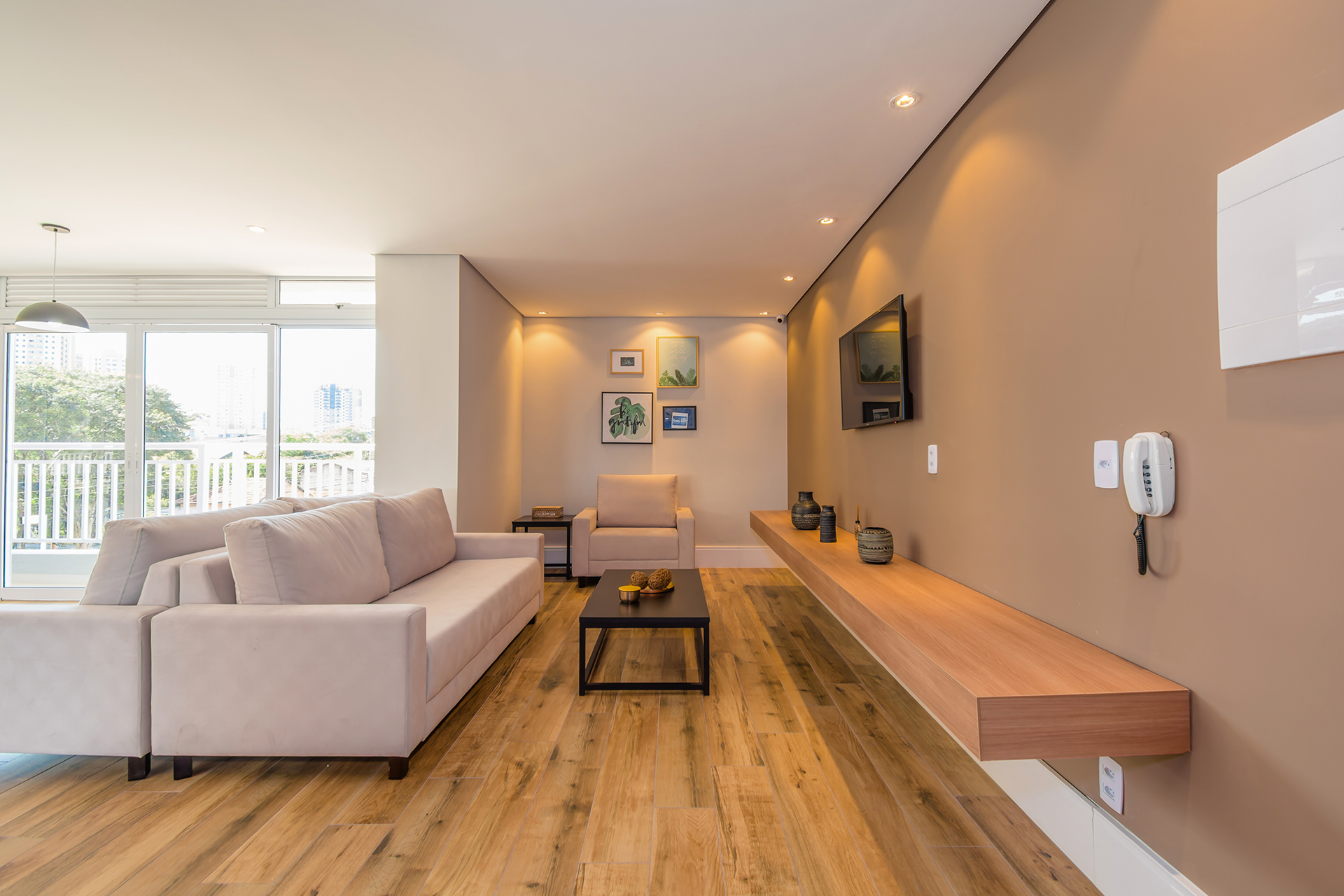 6866edef28c4294957839f932c7167e2