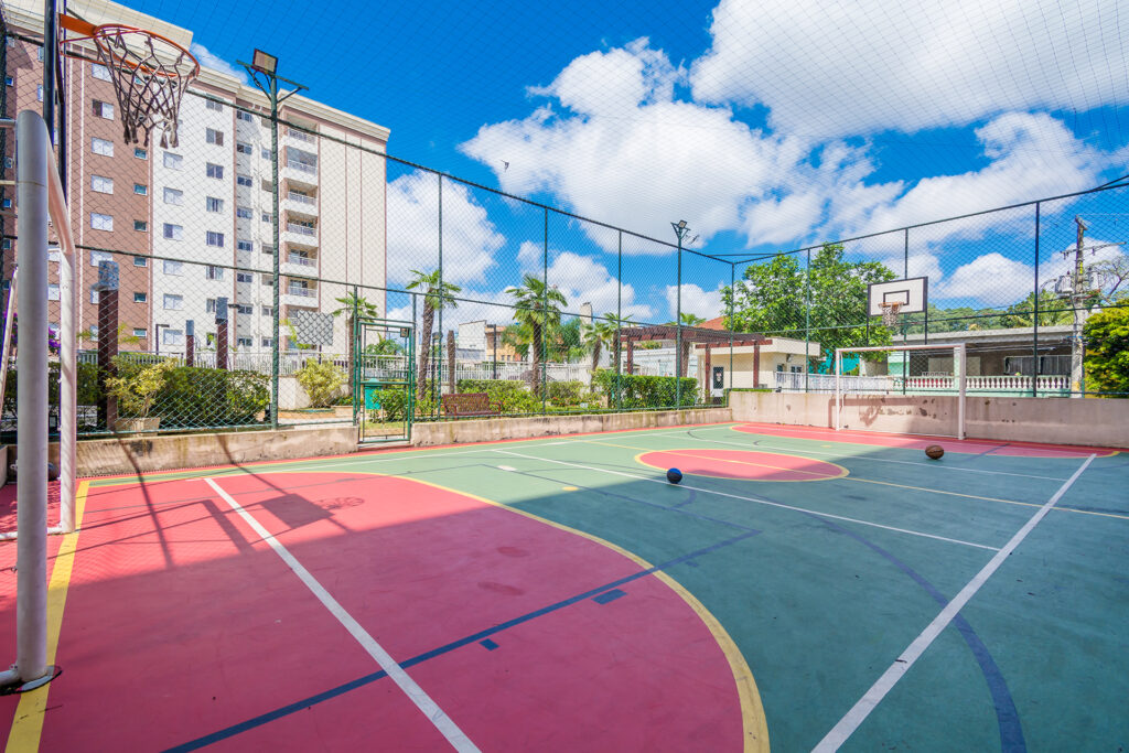 Qualidade de vida: Quadra esportiva no seu condomínio