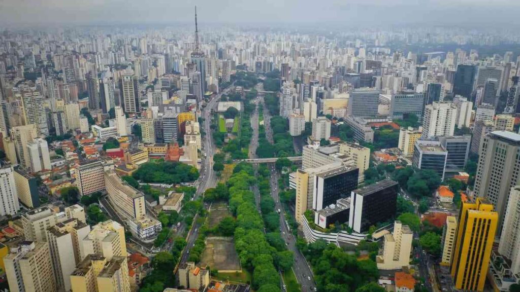 Tour pelo bairro Jardim Santa Cruz: Conheça os arredores do seu novo lar