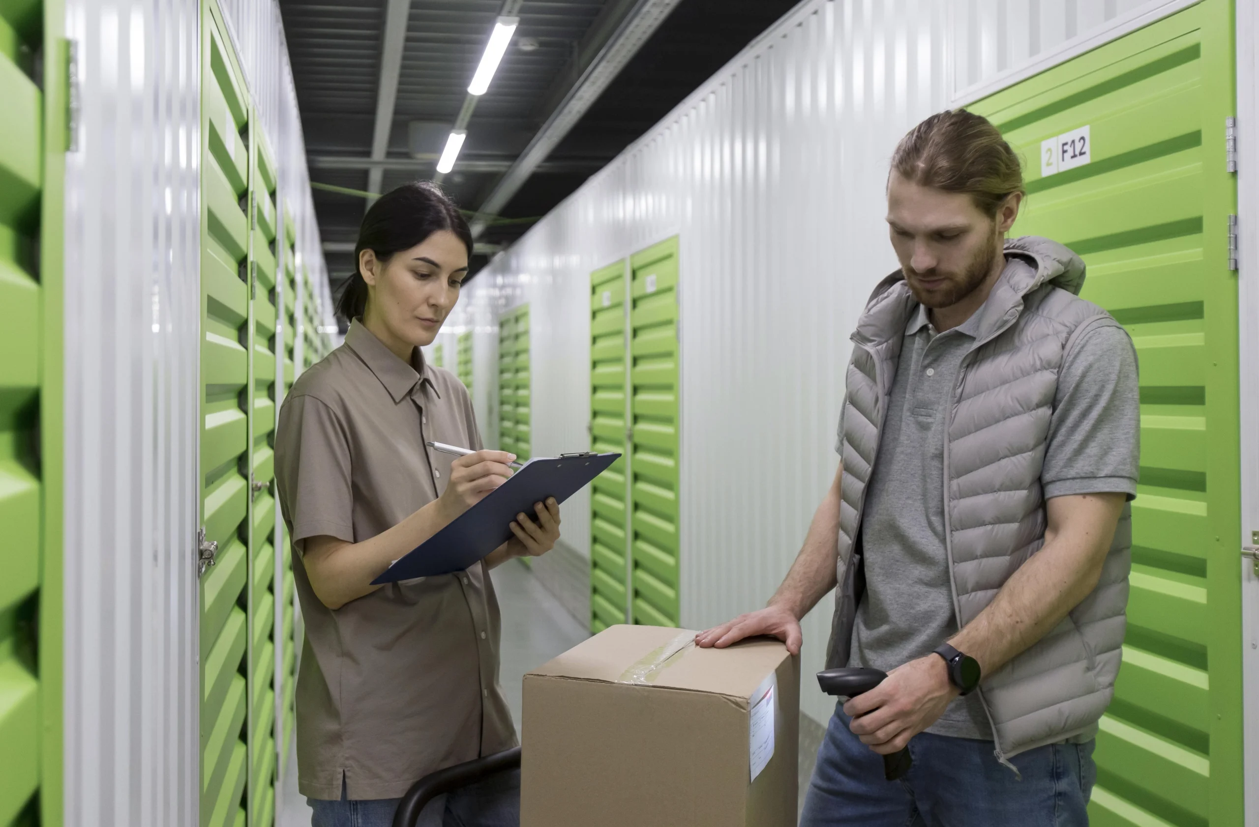 Guarda-móveis e self storage: como organizar sua mudança
