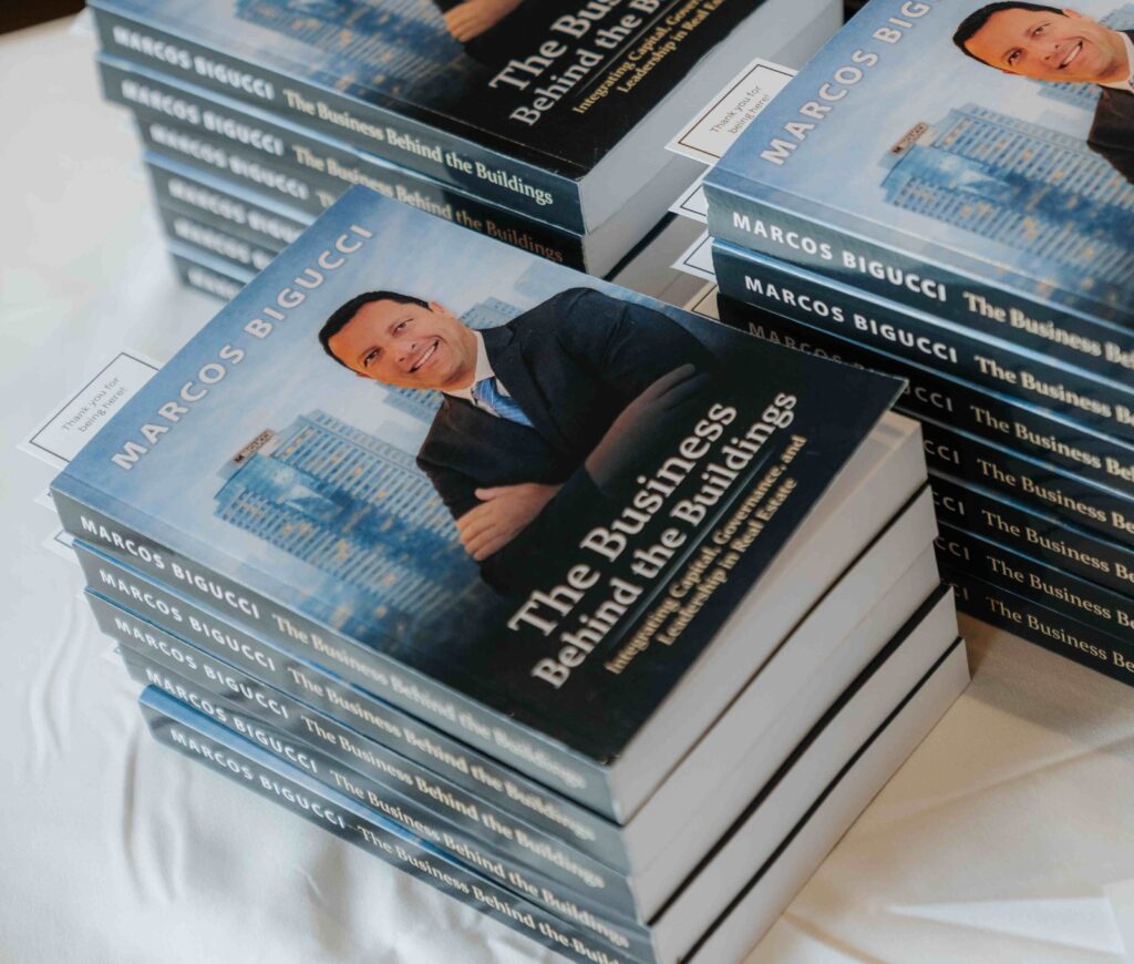 Do ABC para Orlando: Marcos Bigucci lança livro sobre mercado imobiliário nos EUA